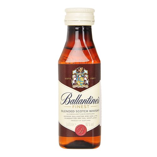 Ballantine's Finest Whiskey 50ml - Image 2